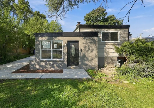 Single family home for sale at 236 N Forest Ave, Hillside, IL 60162 | MLS# 12791018