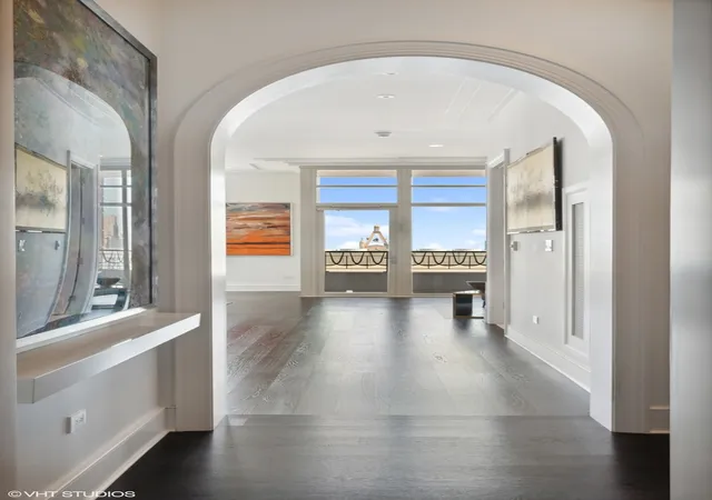 Photo 4 of Condo for sale at 118 E Erie St #37H, Chicago, IL 60611 | MLS# 12791031 | Listing updated on 2026-10-22