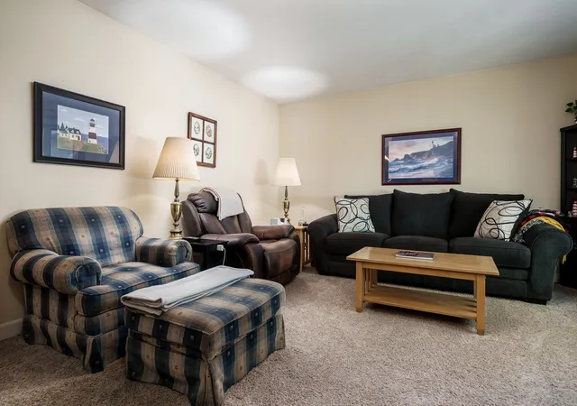 Photo 3 of Single family home for sale at 739 Roosevelt Rd, Machesney Park, IL 61115 | MLS# 12791035 | Listing updated on 2026-10-23
