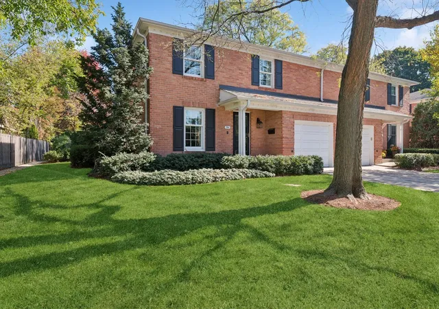 Townhouse for sale at 516 Ridge Rd, Wilmette, IL 60091 | MLS# 12791040