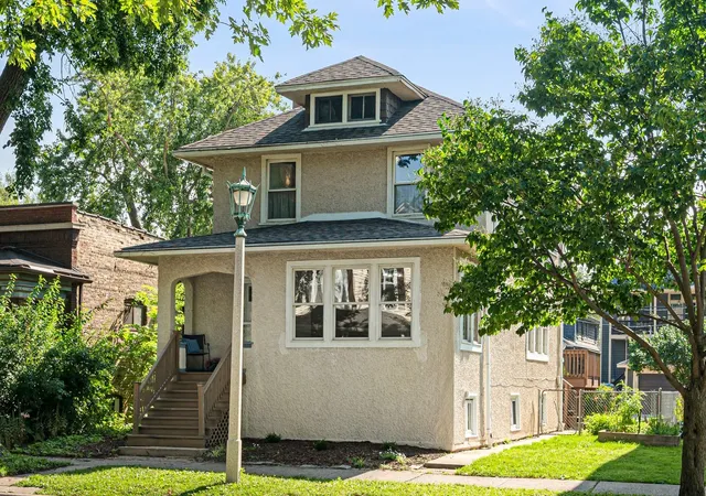 Photo 1 of Single family home for sale at 602 Highland Ave, Oak Park, IL 60304 | MLS# 12791043 | Listing updated on 2026-10-21