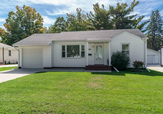 Photo 1 of Single family home for sale at 221 Merrill Ave, Loves Park, IL 61111 | MLS# 12791048 | Listing updated on 2026-10-22