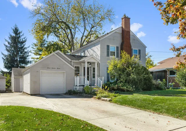 Single family home for sale at 575 E 12th Street, Lockport, IL 60441 | MLS# 12791066