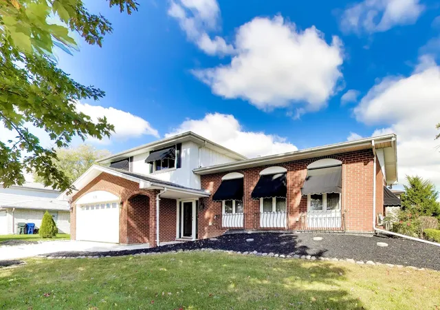 Photo 2 of Single family home for sale at 1108 E 192nd Street, Glenwood, IL 60425 | MLS# 12791090 | Listing updated on 2026-10-23