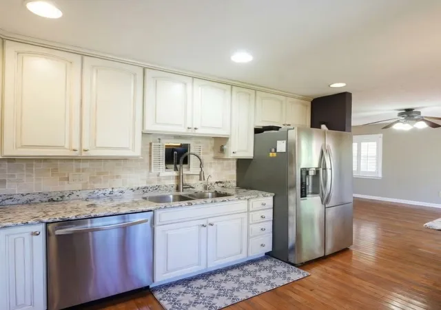 Photo 3 of Multi family home for sale at 6430 Pruthmore Ct, Lisle, IL 60532 | MLS# 12791099 | Listing updated on 2026-10-22