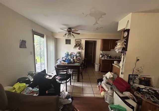 Photo 2 of Single family home for sale at 109 Azalea Cir, Streamwood, IL 60107 | MLS# 12791107 | Listing updated on 2026-10-22
