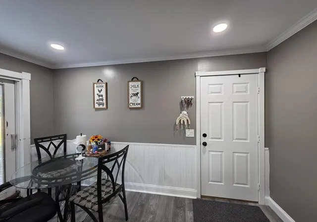 Photo 4 of Single family home for sale at 2817 Hampshire St, Quincy, IL 62301 | MLS# 12791135 | Listing updated on 2026-10-22