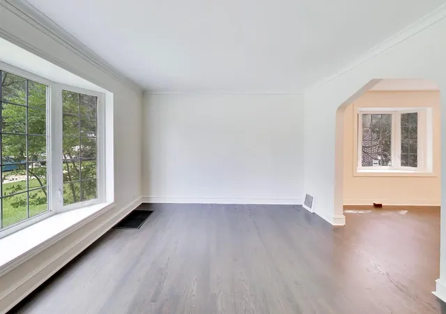 Photo 3 of Single family home for sale at 310 S Delphia Ave, Park Ridge, IL 60068 | MLS# 12791162 | Listing updated on 2026-10-23