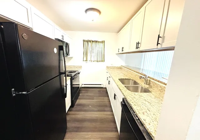 Photo 3 of Condo for sale at 1375 N Winslowe Dr #103, Palatine, IL 60074 | MLS# 12791178 | Listing updated on 2026-10-22