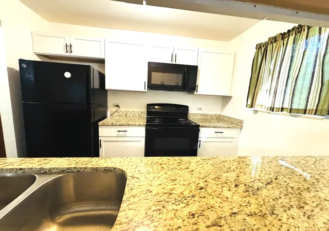 Photo 3 of Condo for sale at 1375 N Winslowe Dr #103, Palatine, IL 60074 | MLS# 12791178 | Listing updated on 2026-10-22