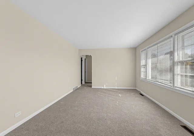 Photo 3 of Single family home for sale at 14 8th Street, Downers Grove, IL 60515 | MLS# 12791190 | Listing updated on 2026-10-27