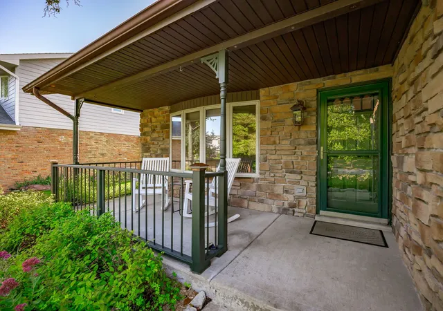Photo 3 of Single family home for sale at 407 Tonelli Trl, Lockport, IL 60441 | MLS# 12791191 | Listing updated on 2026-10-21