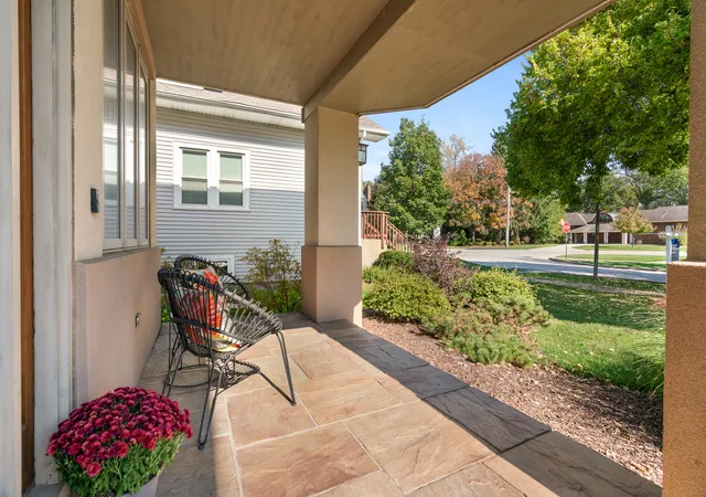Photo 1 of Single family home for sale at 548 S Arlington Ave, Elmhurst, IL 60126 | MLS# 12791196 | Listing updated on 2026-10-30
