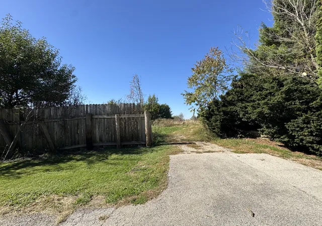 Photo 1 of Land for sale at 41w815 Laurel Dr, St. Charles, IL 60175 | MLS# 12791210 | Listing updated on 2026-10-27