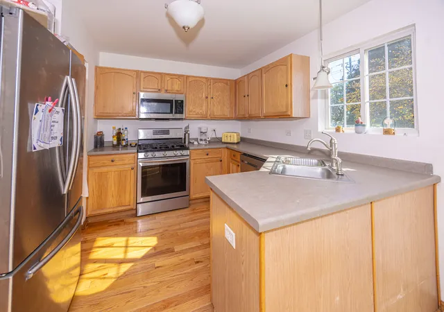 Photo 4 of Single family home for sale at 6512 Cascade Ridge Dr, Plainfield, IL 60586 | MLS# 12791245 | Listing updated on 2026-10-27