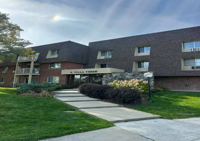 Condo for sale at 6 Villa Verde Dr #314, Buffalo Grove, IL 60089 | MLS# 12791257
