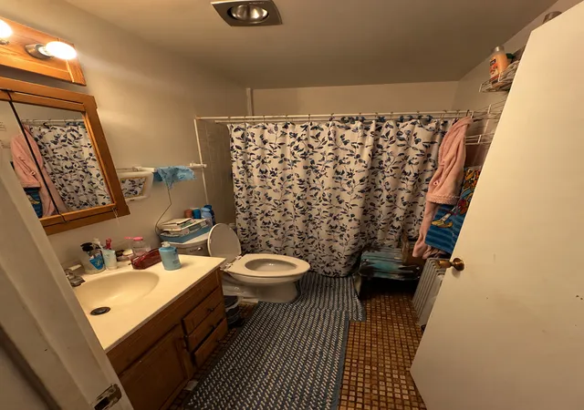 Photo 5 of Condo for sale at 6 Villa Verde Dr #314, Buffalo Grove, IL 60089 | MLS# 12791257 | Listing updated on 2026-10-22