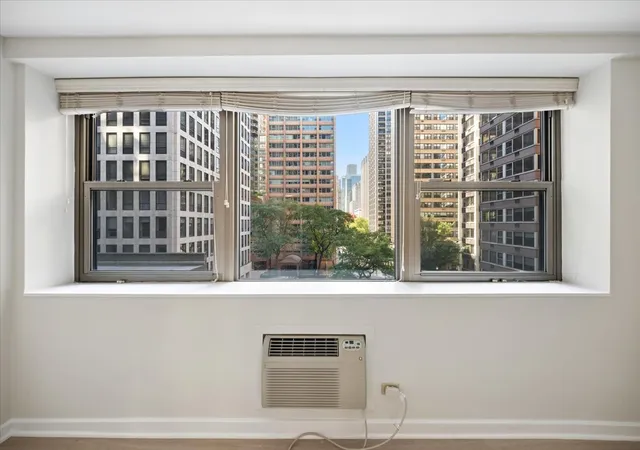 Photo 3 of Townhouse for sale at 253 E Delaware Pl #5H, Chicago, IL 60611 | MLS# 12791266 | Listing updated on 2026-10-22