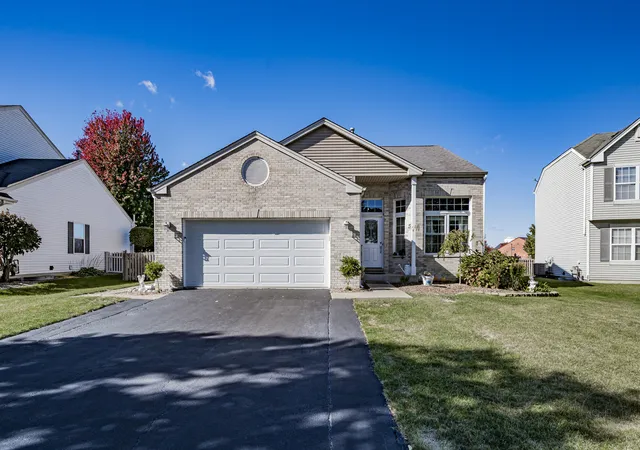 Photo 2 of Single family home for sale at 2107 Ashbrook Ct, Plainfield, IL 60586 | MLS# 12791296 | Listing updated on 2026-10-22