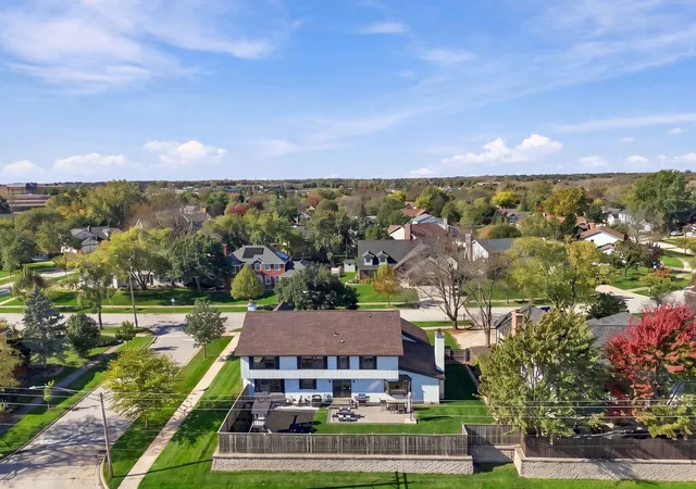 Photo 3 of Single family home for sale at 2406 Highland Dr, Palatine, IL 60067 | MLS# 12791303 | Listing updated on 2026-10-23