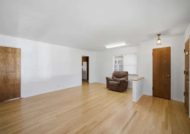 Photo 2 of Single family home for sale at 5323 Enfield Ave, Skokie, IL 60077 | MLS# 12791319 | Listing updated on 2026-10-22