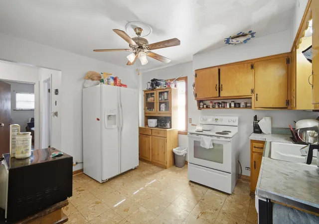 Photo 3 of Single family home for sale at 5323 Enfield Ave, Skokie, IL 60077 | MLS# 12791319 | Listing updated on 2026-10-22