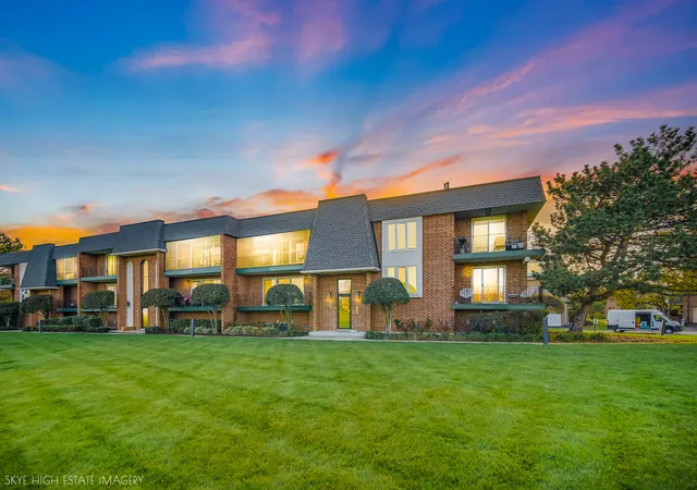 Photo 2 of Condo for sale at 15711 S Sunset Ridge Ct #1s, Orland Park, IL 60462 | MLS# 12791321 | Listing updated on 2026-10-23