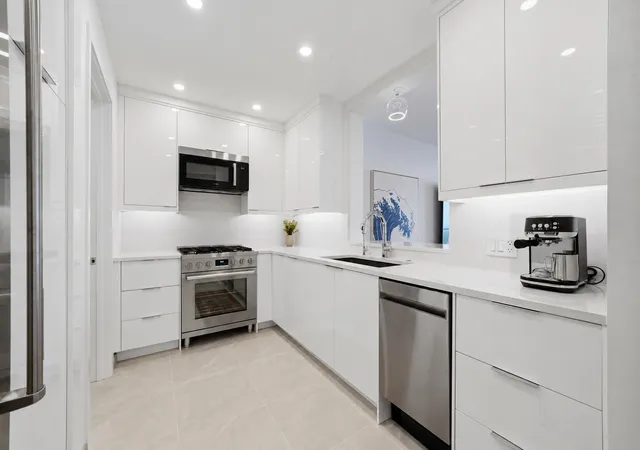 Photo 2 of Condo for sale at 420 E Waterside Dr #1109, Chicago, IL 60601 | MLS# 12791340 | Listing updated on 2026-10-30