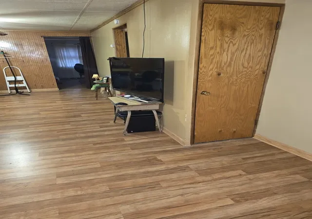 Photo 3 of Single family home for sale at 805 N 16th Street, Herrin, IL 62948 | MLS# 12791351 | Listing updated on 2026-10-22