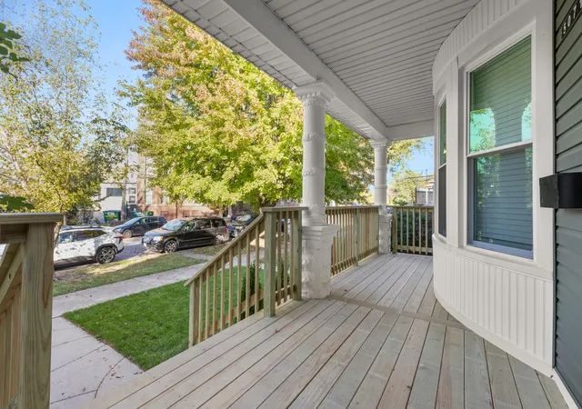Photo 2 of Single family home for sale at 5071 W Pensacola Ave, Chicago, IL 60641 | MLS# 12791361 | Listing updated on 2026-10-28