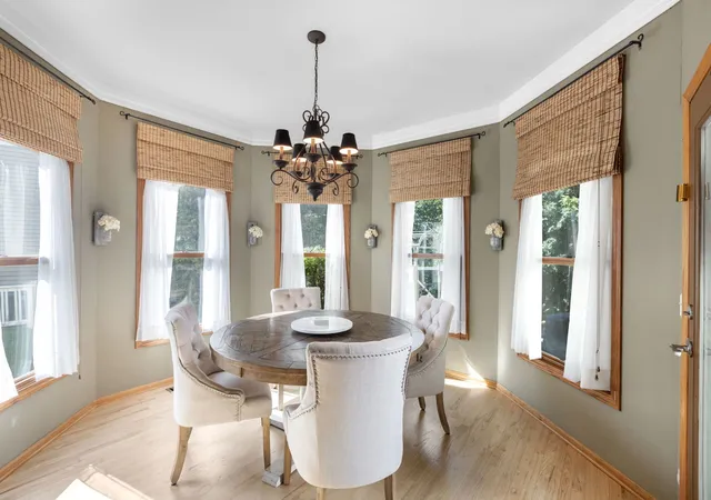Photo 4 of Single family home for sale at 2020 Carlisle St, Algonquin, IL 60102 | MLS# 12791374 | Listing updated on 2026-10-22