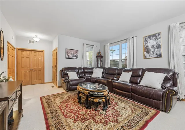 Photo 3 of Single family home for sale at 39581 N Cambridge Blvd, Beach Park, IL 60083 | MLS# 12791378 | Listing updated on 2026-10-27