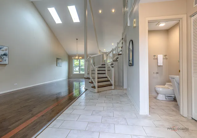 Photo 3 of Townhouse for sale at 23 Willow Pkwy, Buffalo Grove, IL 60089 | MLS# 12791420 | Listing updated on 2026-10-22
