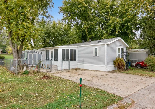 Photo 1 of Sale Pending at 23 Cornflower Ln, Bloomington, IL 61701 | MLS# 12791431 | Listing updated on 2026-10-22