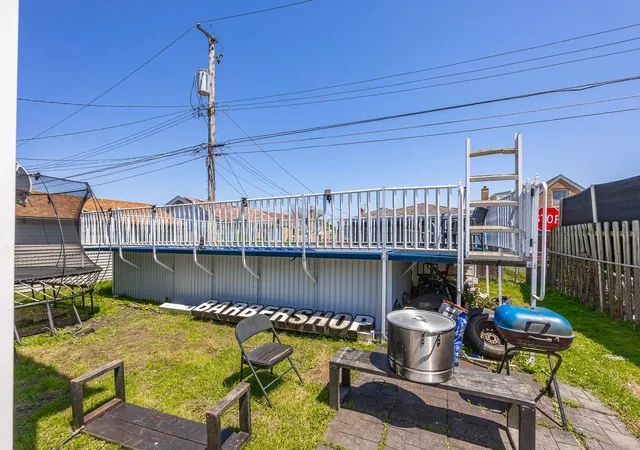 Photo 4 of Single family home for sale at 8035 S Kolin Ave, Chicago, IL 60652 | MLS# 12791437 | Listing updated on 2026-10-22