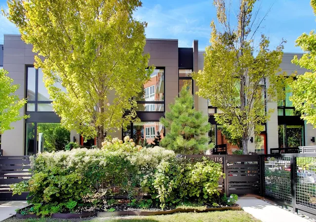 Photo 1 of Townhouse for sale at 4832 N Clark St #114, Chicago, IL 60640 | MLS# 12791448 | Listing updated on 2026-10-23