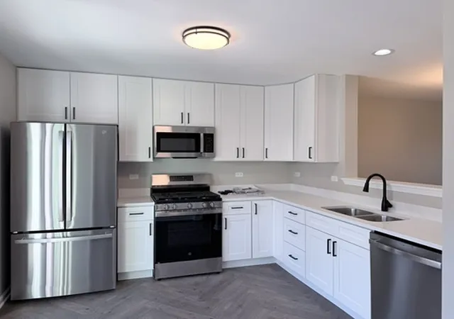 Photo 2 of Townhouse for sale at 14523 Patriot Sq Dr E, Plainfield, IL 60544 | MLS# 12791452 | Listing updated on 2026-10-22
