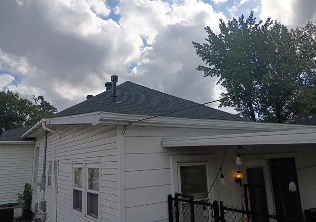 Photo 2 of Single family home for sale at 1210 N Logan St, Marion, IL 62959 | MLS# 12791466 | Listing updated on 2026-10-22
