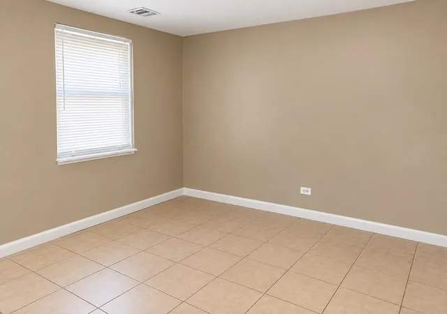 Photo 1 of Single family home for sale at 339 W 17th Street, Chicago Heights, IL 60411 | MLS# 12791475 | Listing updated on 2026-10-23