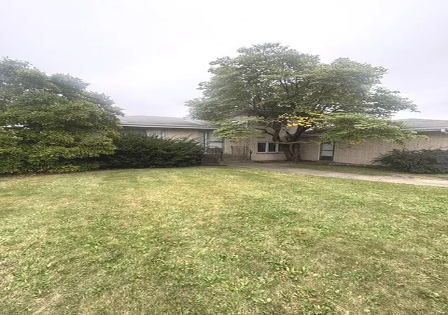 Photo 1 of Single family home for sale at 16611 Evans Ave, South Holland, IL 60473 | MLS# 12791478 | Listing updated on 2026-10-22