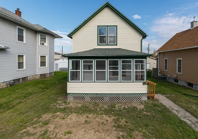Photo 1 of Sale Pending at 717 17th Avenue, East Moline, IL 61244 | MLS# 12791511 | Listing updated on 2026-10-29