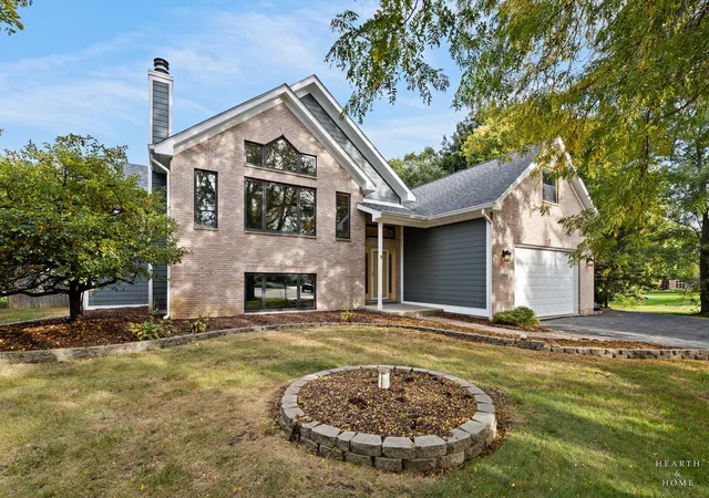Photo 1 of Single family home for sale at 11610 Brittany Ct, Spring Grove, IL 60081 | MLS# 12791516 | Listing updated on 2026-10-22