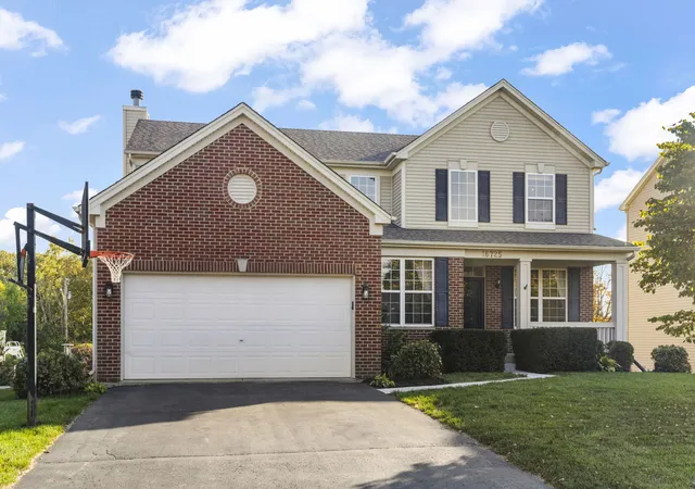 Photo 1 of Single family home for sale at 16725 W Basil Dr, Lockport, IL 60441 | MLS# 12791530 | Listing updated on 2026-10-27