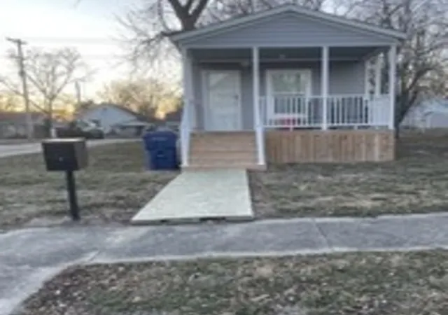 Photo 1 of Land for sale at 205 5th Street, Carmi, IL 62821 | MLS# 12791539 | Listing updated on 2026-10-23