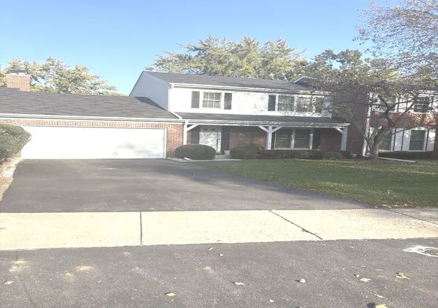 Photo 1 of Townhouse for sale at 1221 W Bauer Rd, Naperville, IL 60563 | MLS# 12791548 | Listing updated on 2026-10-30