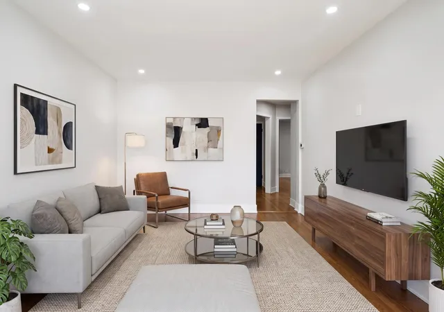 Photo 2 of Single family home for sale at 6332 N Mobile Ave, Chicago, IL 60646 | MLS# 12791550 | Listing updated on 2026-10-22