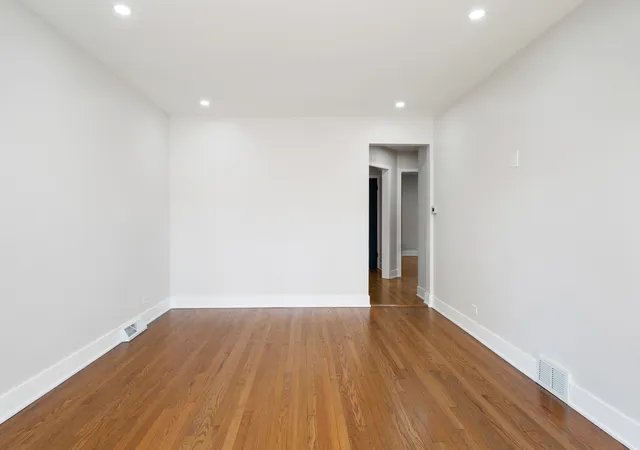 Photo 3 of Single family home for sale at 6332 N Mobile Ave, Chicago, IL 60646 | MLS# 12791550 | Listing updated on 2026-10-22