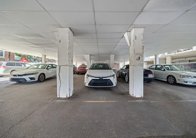 Photo 13 of Condo for sale at 938 North Blvd #204, Oak Park, IL 60301 | MLS# 12791572 | Listing updated on 2026-10-24