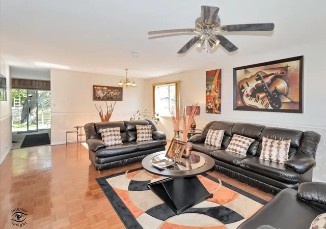 Photo 3 of Single family home for sale at 225 Oakhurst Rd, Matteson, IL 60443 | MLS# 12791575 | Listing updated on 2026-10-22