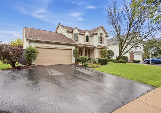 Photo 1 of Single family home for sale at 16 Copperwood Dr, Buffalo Grove, IL 60089 | MLS# 12791585 | Listing updated on 2026-10-22